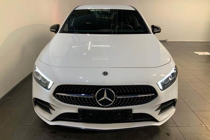 Hvid Mercedes A250 e fra 2021