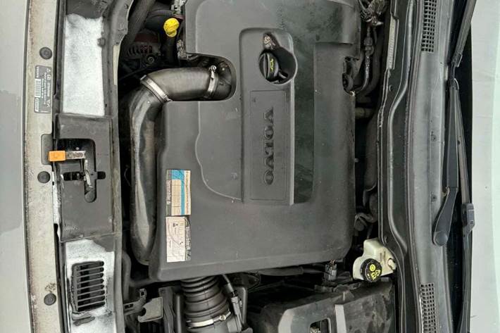 Sølv Volvo V50 fra 2006