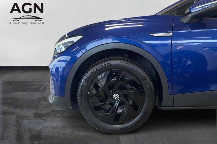 Blå VW ID.4 fra 2023