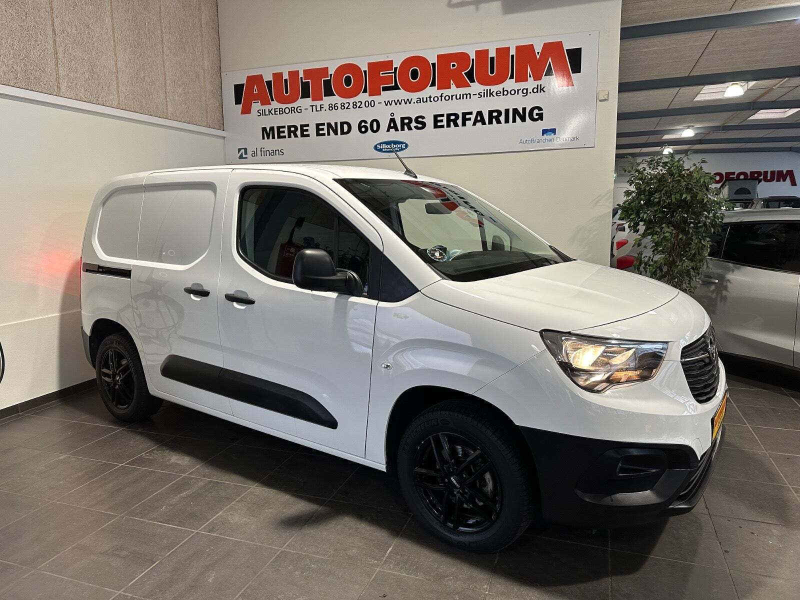 Opel Combo 1,5 D 102 Enjoy L1V1