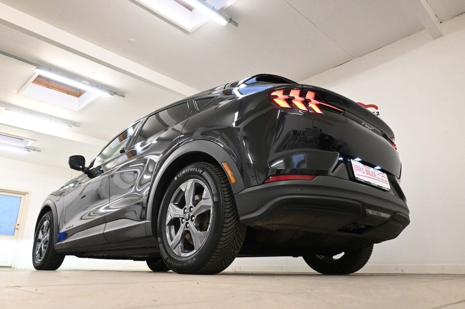 Ford Mustang Mach-E 70 Standard Range