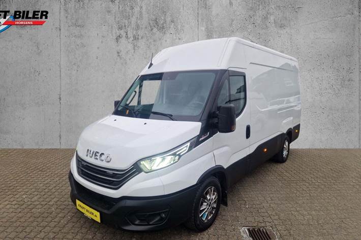 Hvid Iveco Daily fra 2023