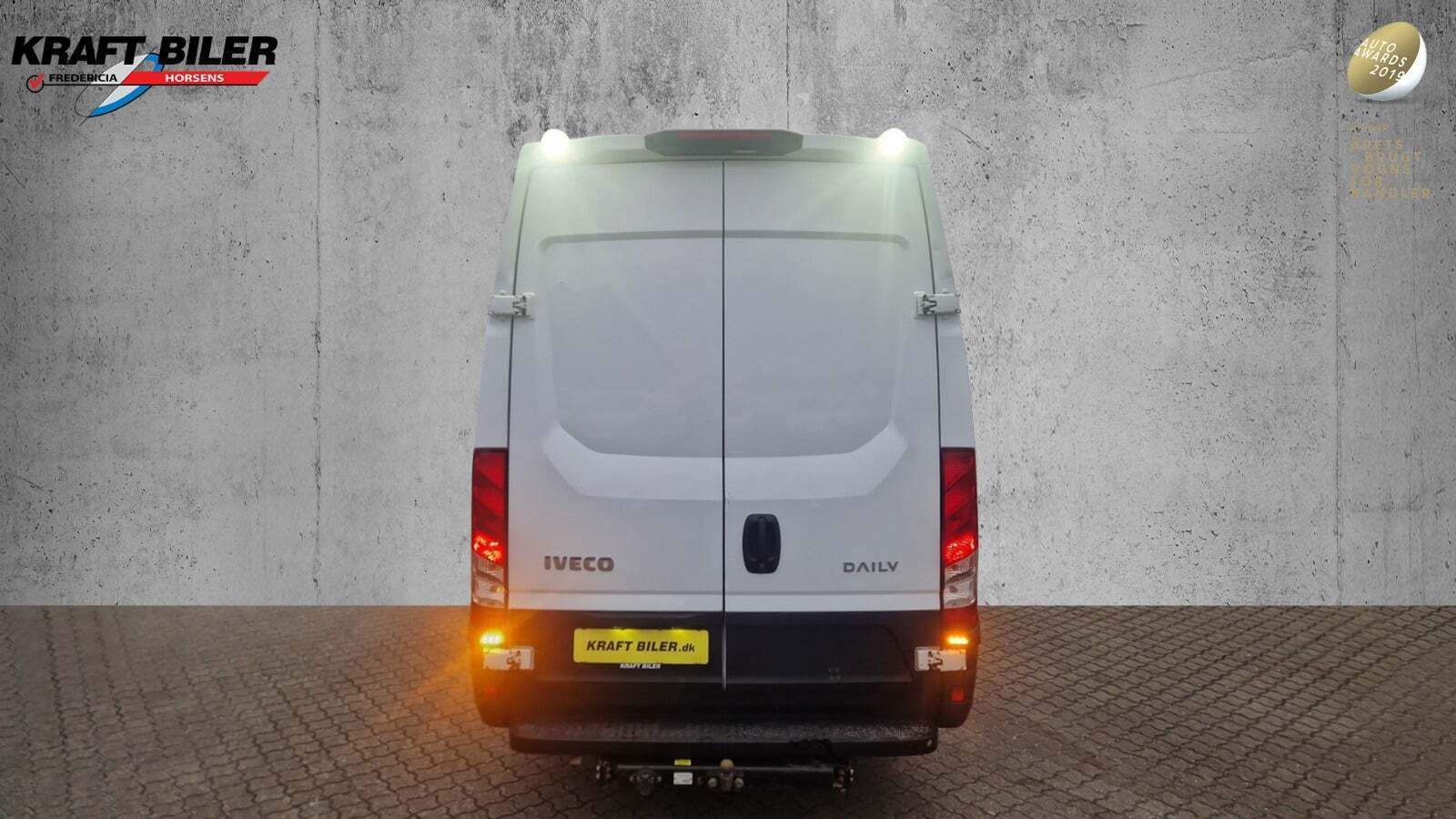 Hvid Iveco Daily fra 2023