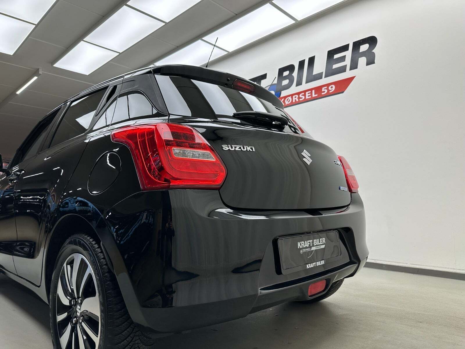 Suzuki Swift 1,2 mHybrid Exclusive