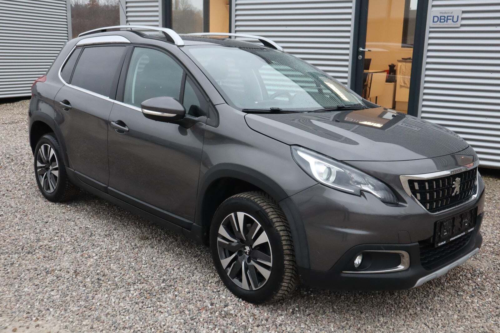 Peugeot 2008 1,2 e-THP 110 Allure Sky