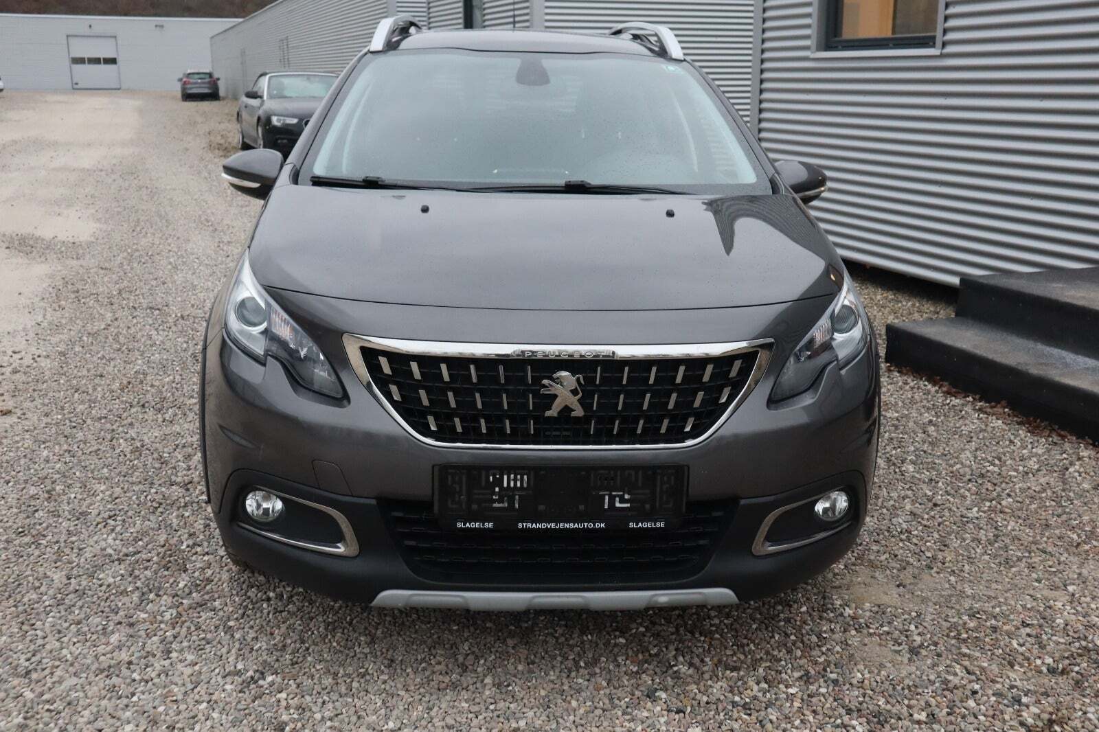 Peugeot 2008 1,2 e-THP 110 Allure Sky