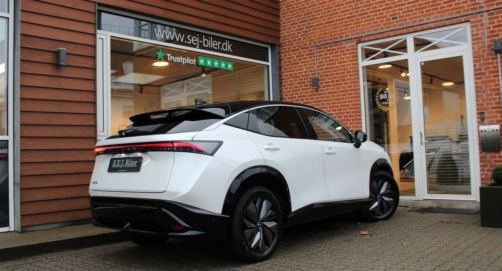 Hvid Nissan Ariya fra 2022