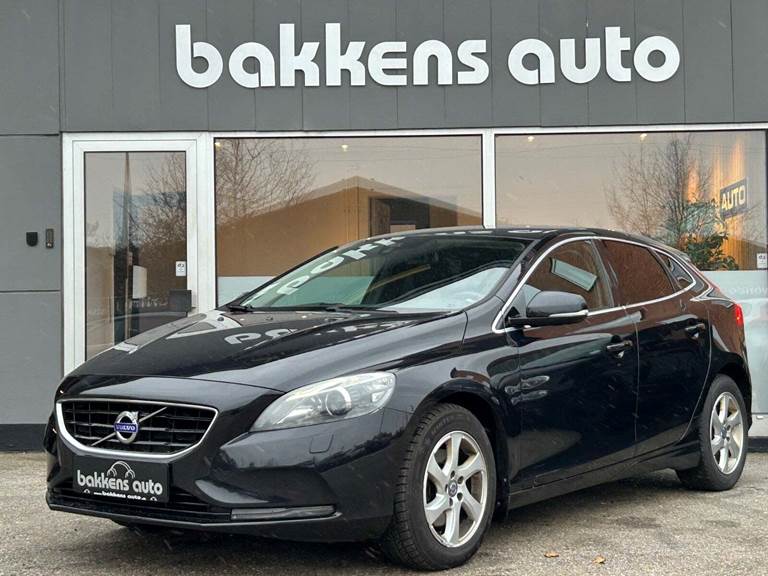 Volvo V40 1,6 D2 115 Momentum aut.