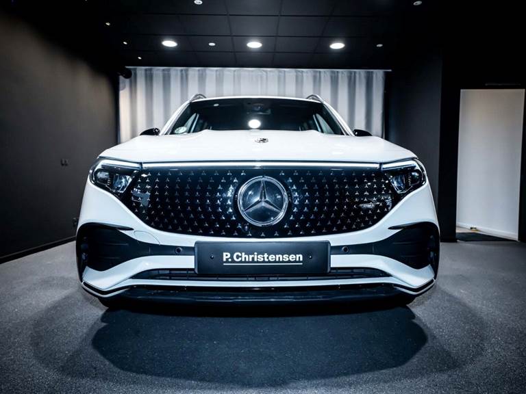 Mercedes EQB250+ AMG Premium
