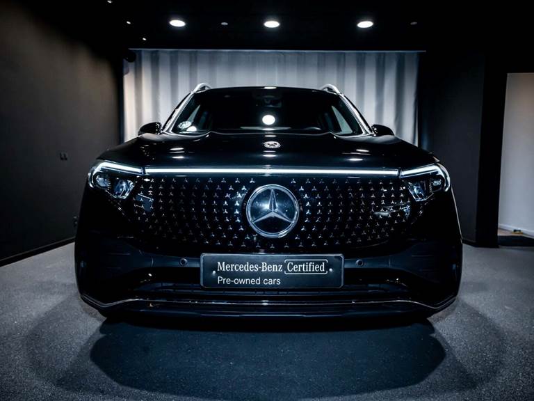 Mercedes EQB250+ AMG Premium