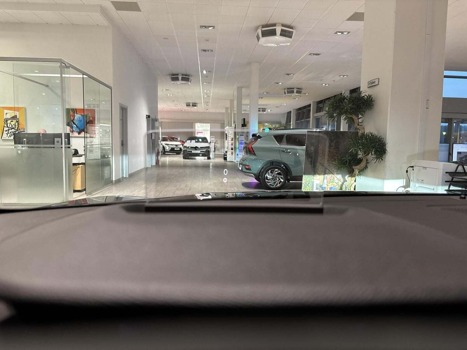 Grå Citroën ë-C4 fra 2025