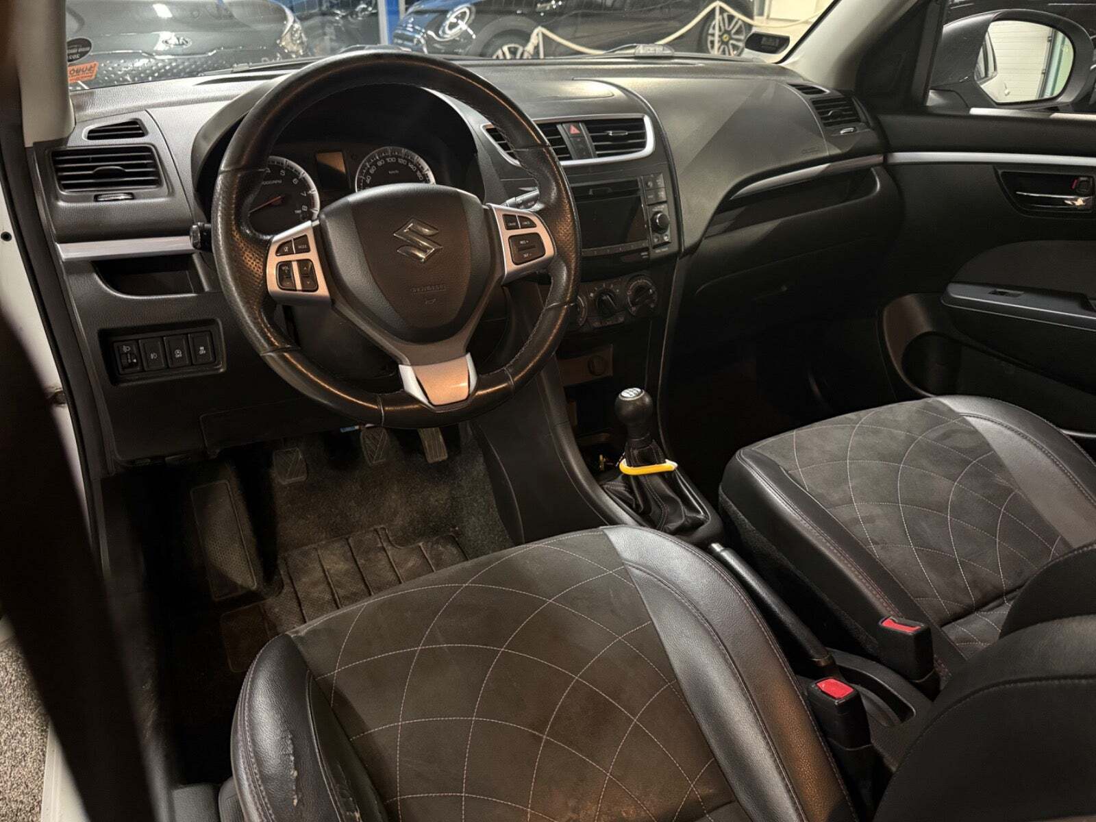 Suzuki Swift 1,2 Dualjet Action