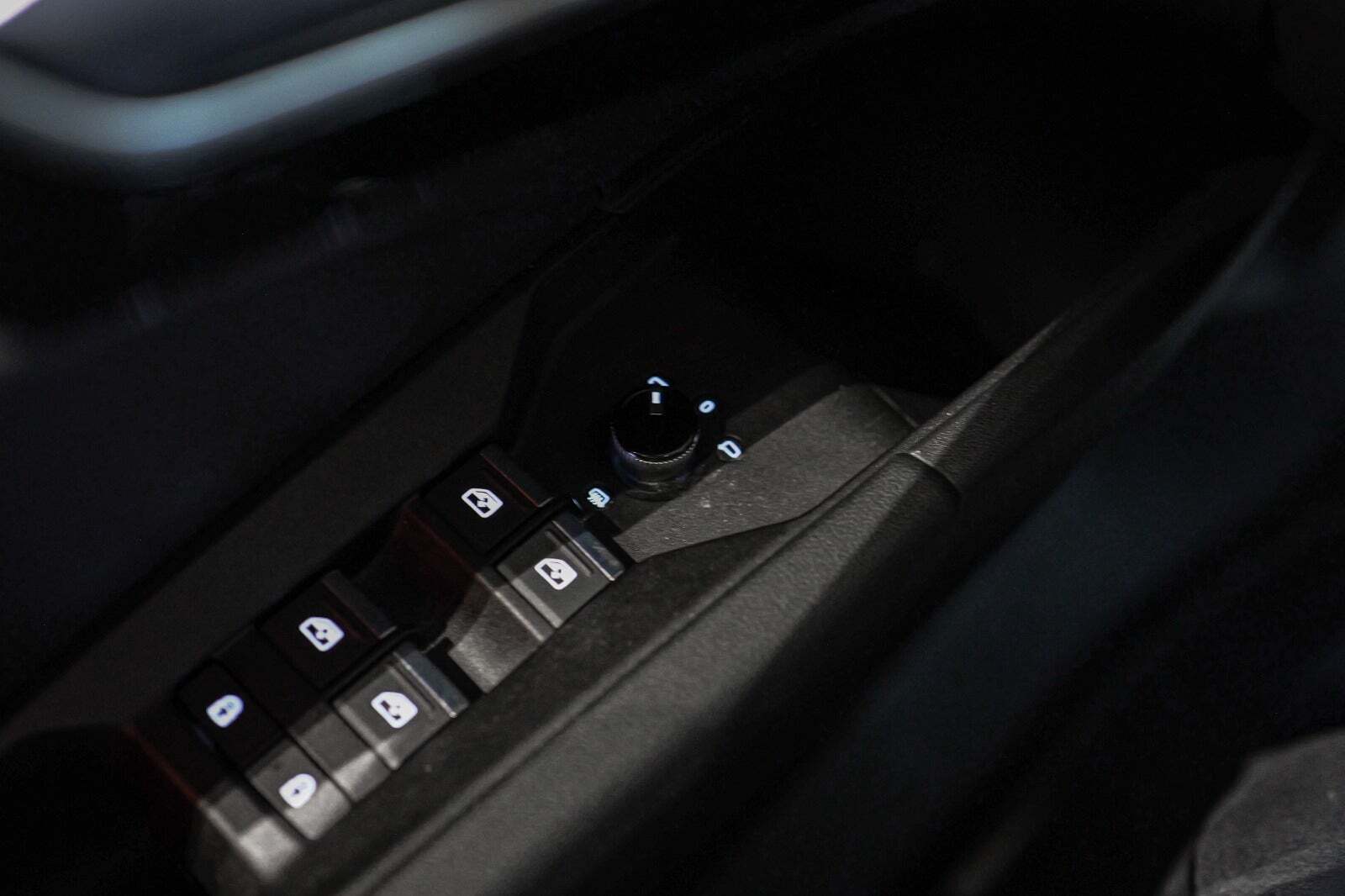 Blå Audi Q4 e-tron fra 2022