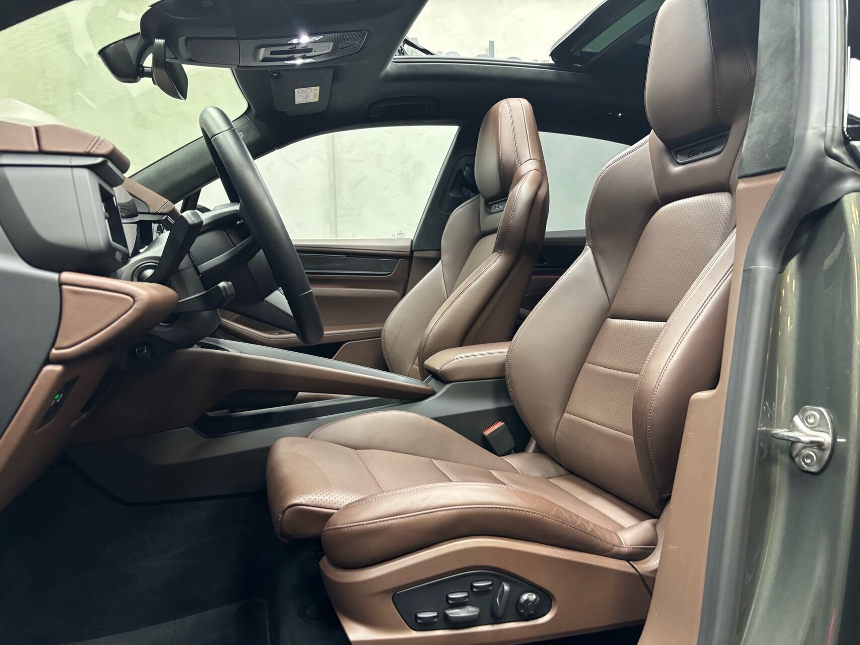 Porsche Macan Turbo EL 4WD 639HK 5d Aut.