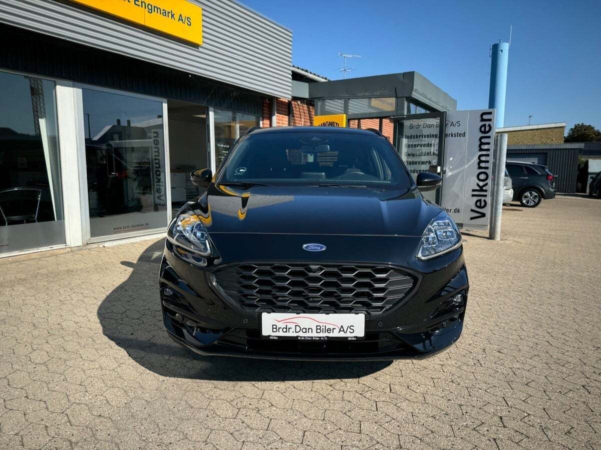 Ford Kuga 2,5 PHEV ST-Line X CVT