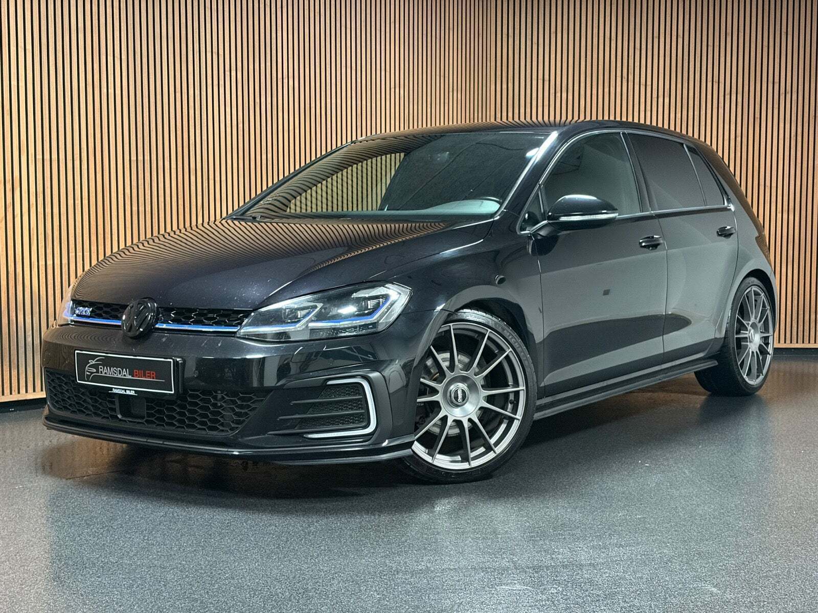 VW Golf VII 1,4 GTE DSG
