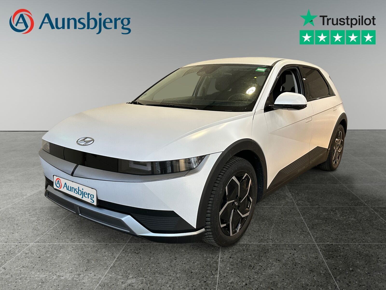 Hvid Hyundai Ioniq 5 fra 2024