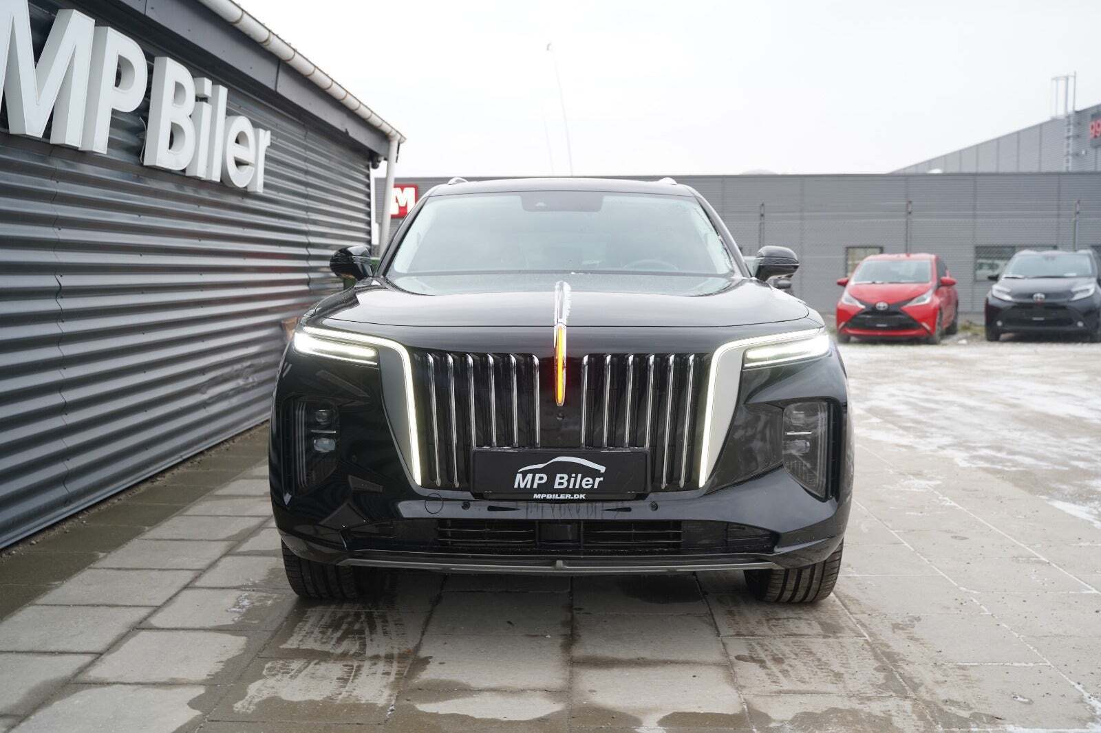 Hongqi E-HS9 99 Premium