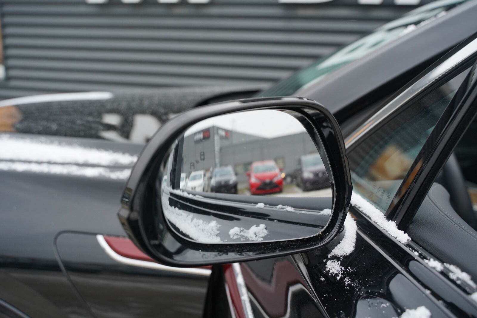 Sort Hongqi E-HS9 fra 2023