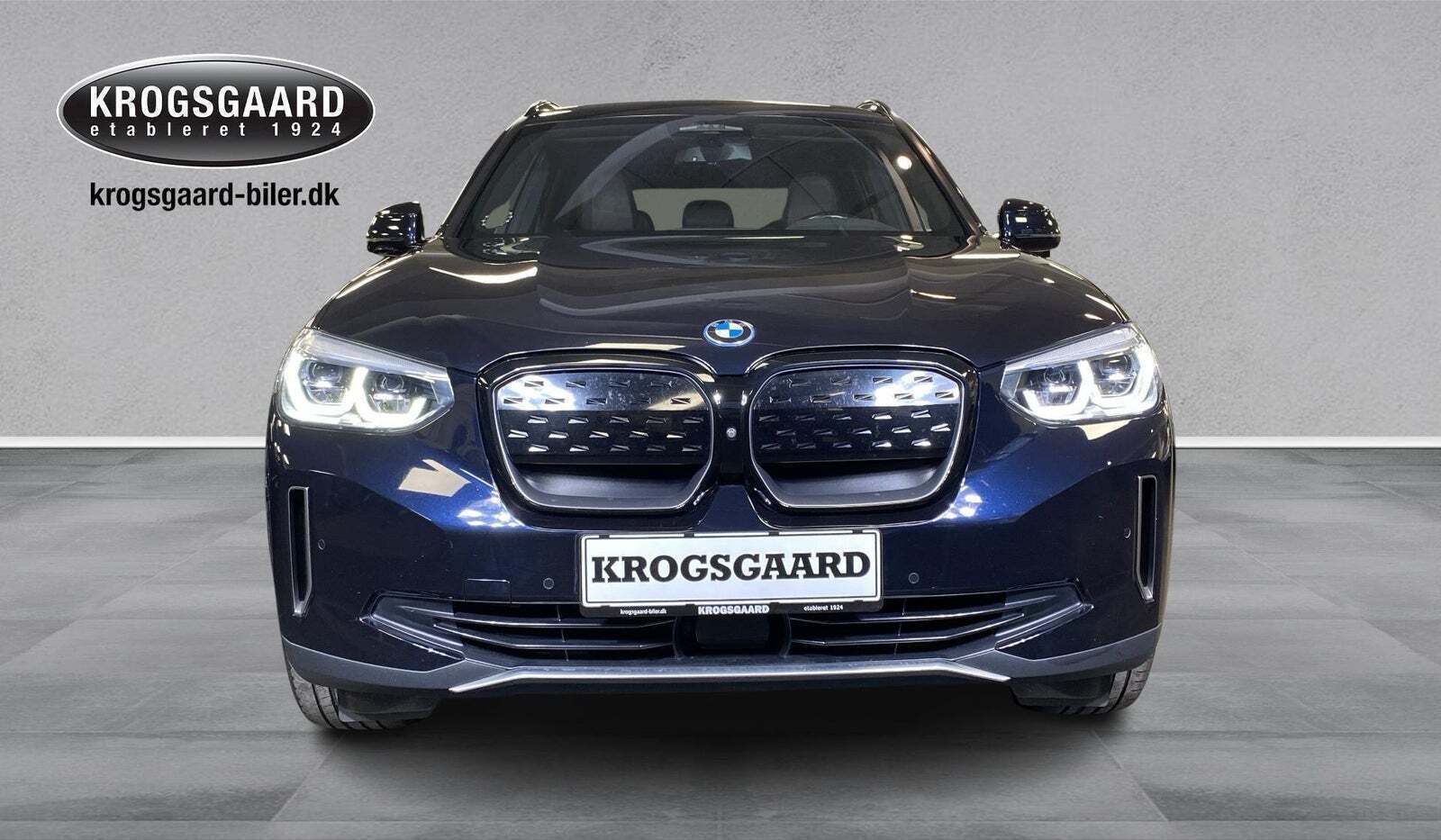 BMW iX3 Charged Plus