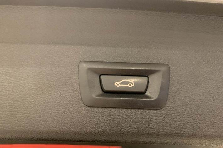 Grå BMW X1 fra 2019