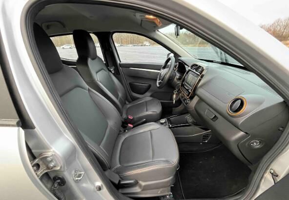 Dacia Spring Comfort+