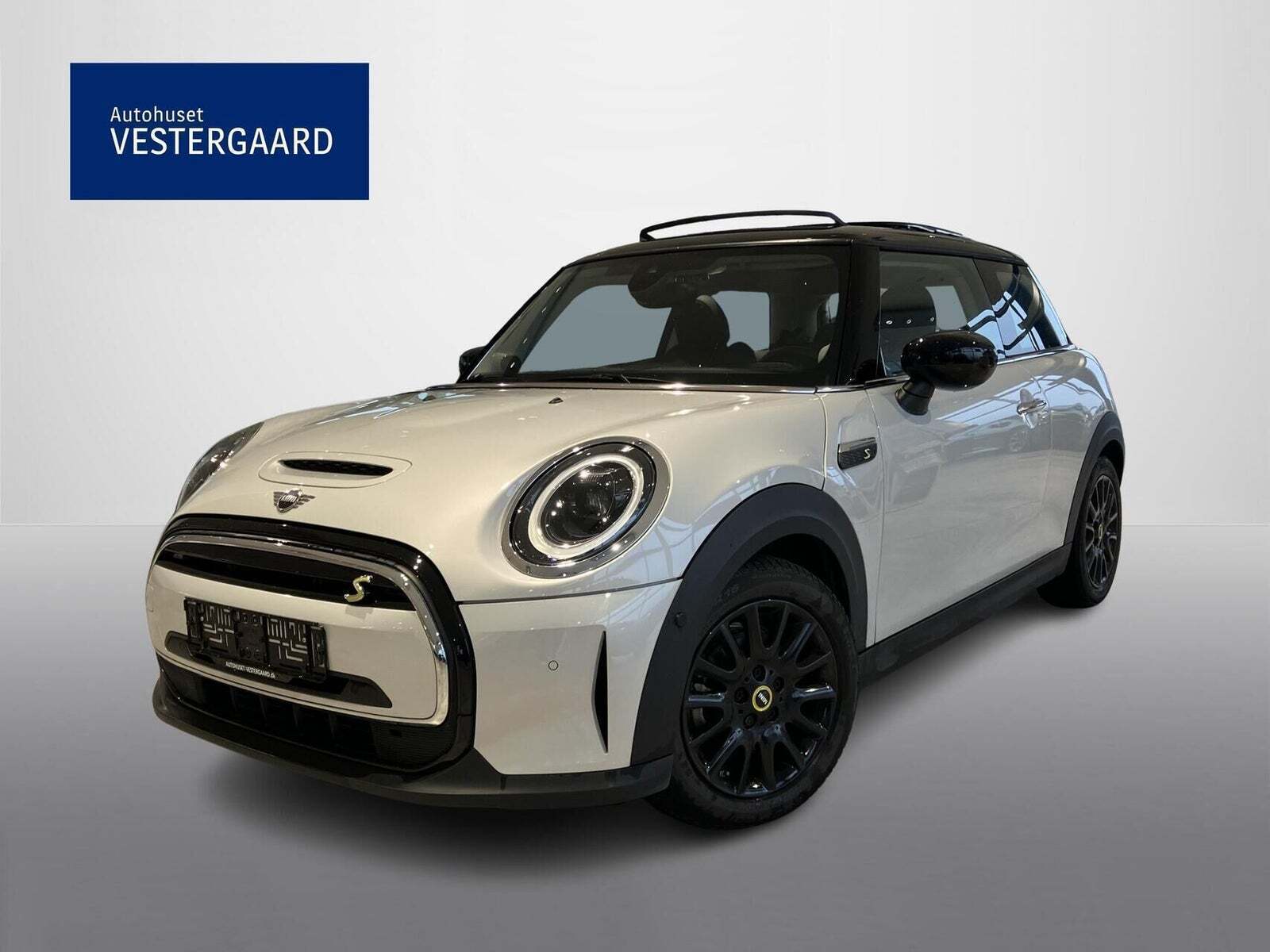 Mini Cooper SE Classic Trim