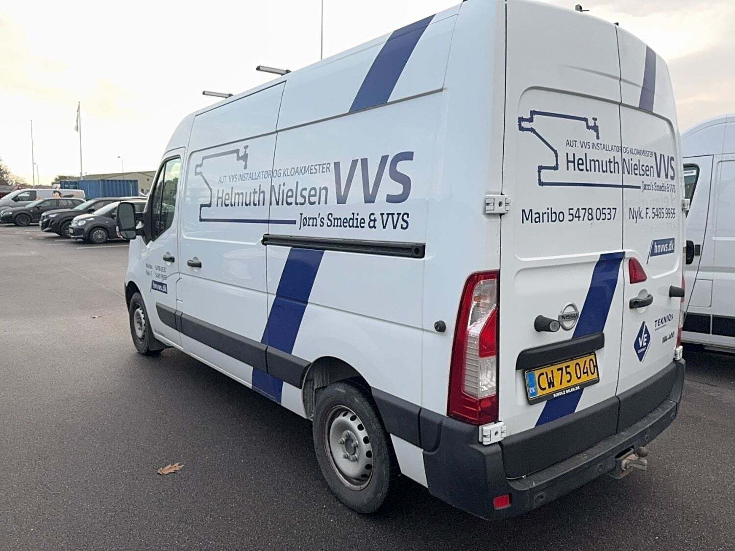 Nissan NV400 2,3 dCi 150 L2H2 Kassevogn