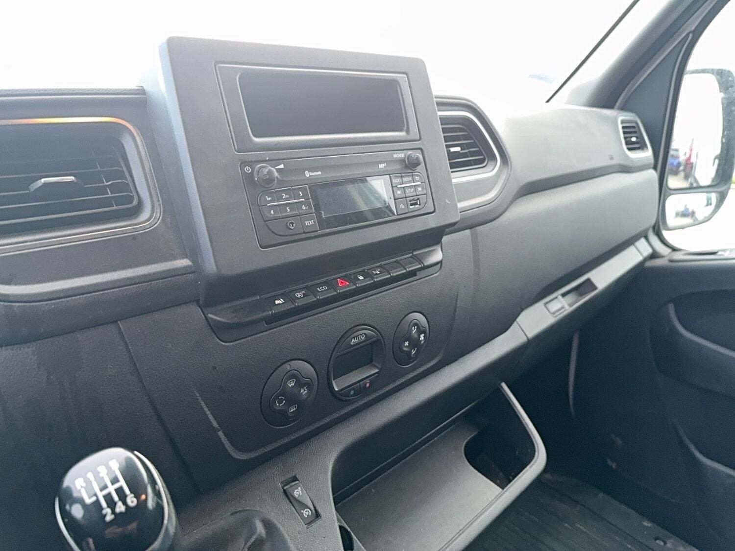 undefined Nissan NV400 fra 2021