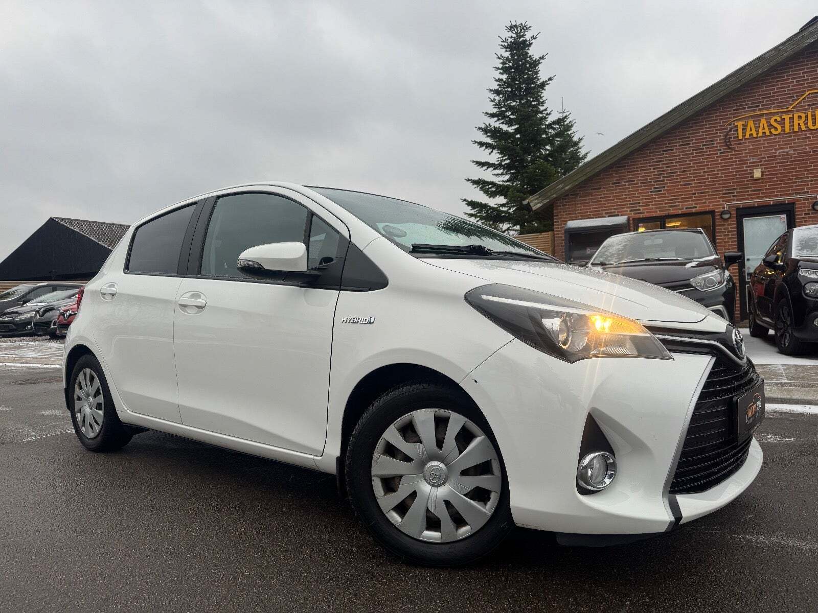 Toyota Yaris 1,5 Hybrid H2 Komfort e-CVT