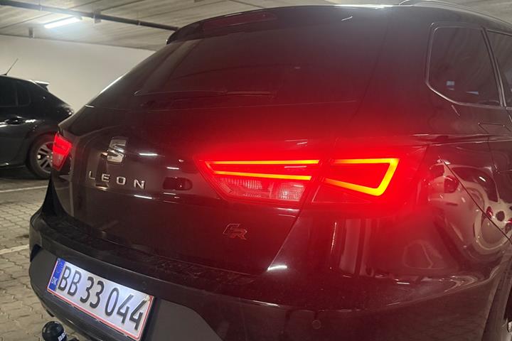 Sort Seat Leon fra 2016