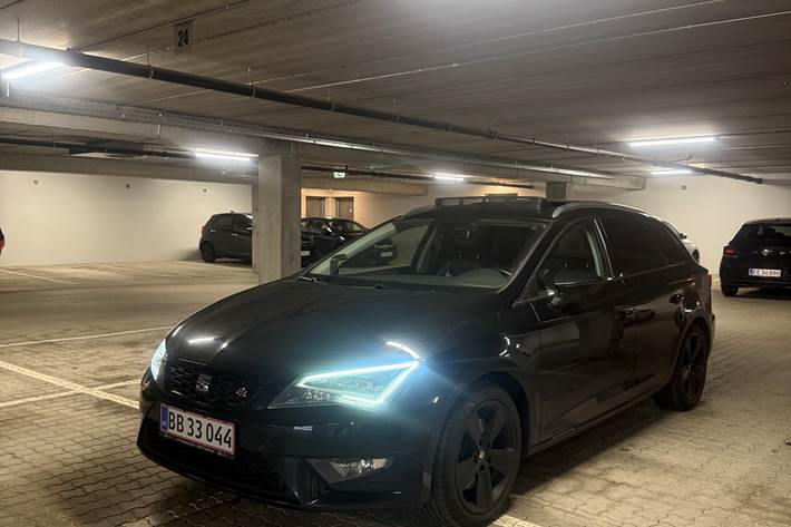 Sort Seat Leon fra 2016
