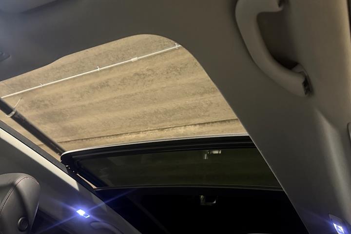 Sort Seat Leon fra 2016