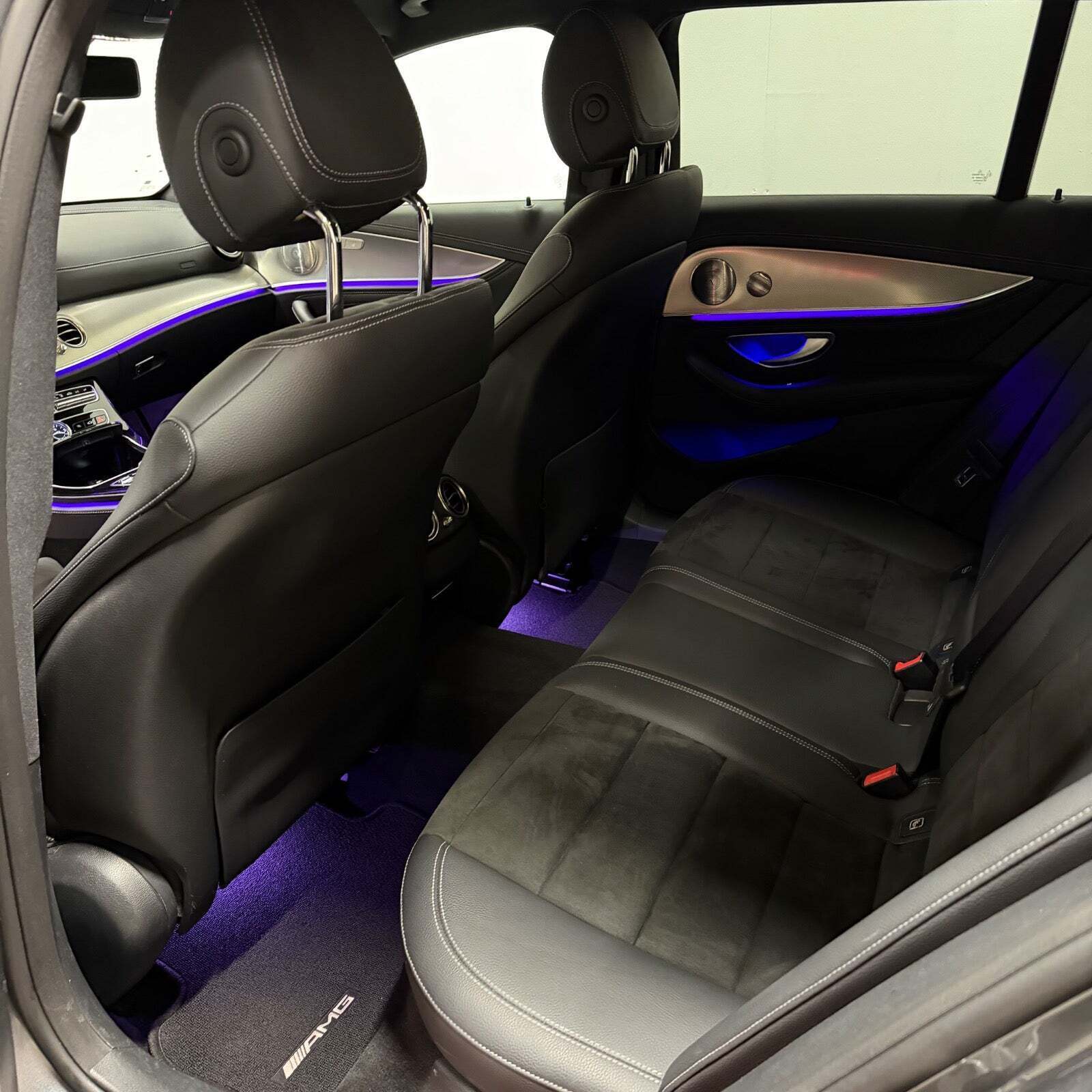 Mercedes E300 de 2,0 AMG Line stc. aut.