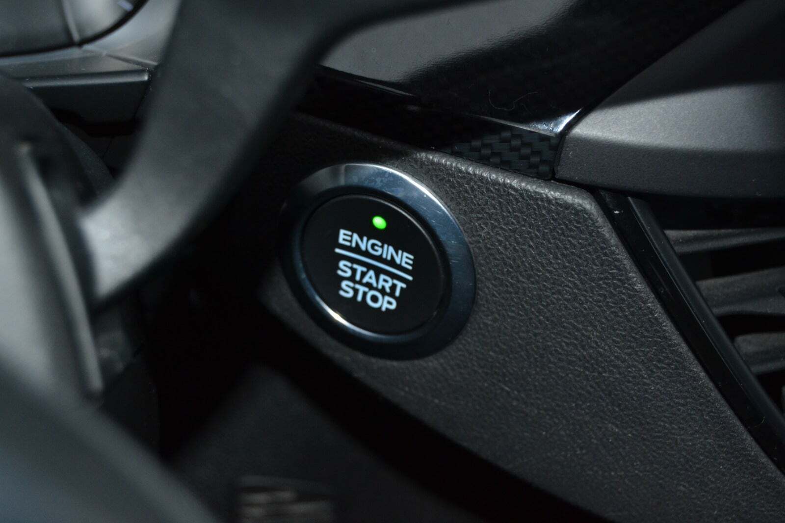 Hvid Ford Focus fra 2019