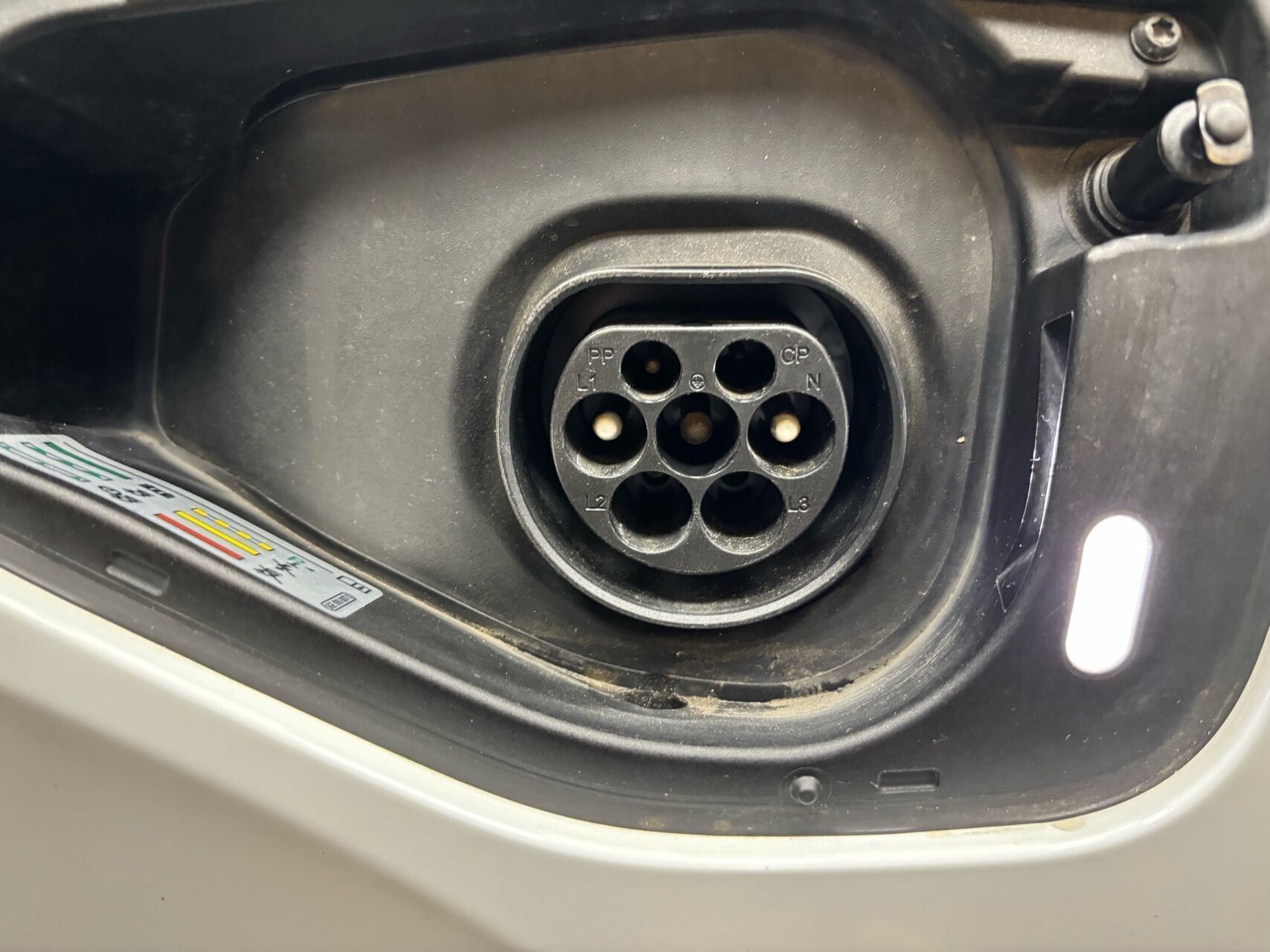 Hvid VW Golf fra 2020