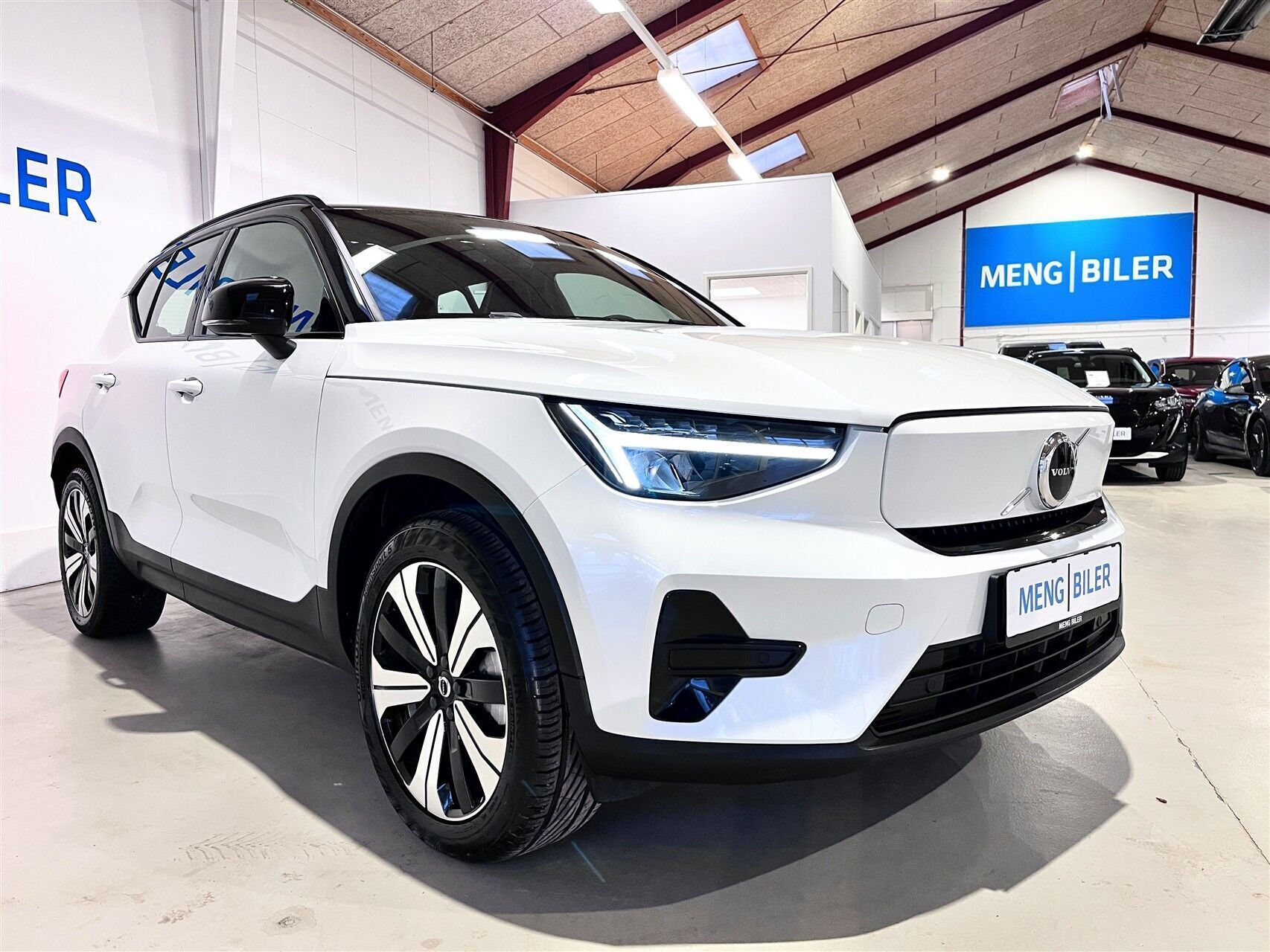 Volvo XC40 P6 Recharge Plus R-Design 231HK 5d Aut.