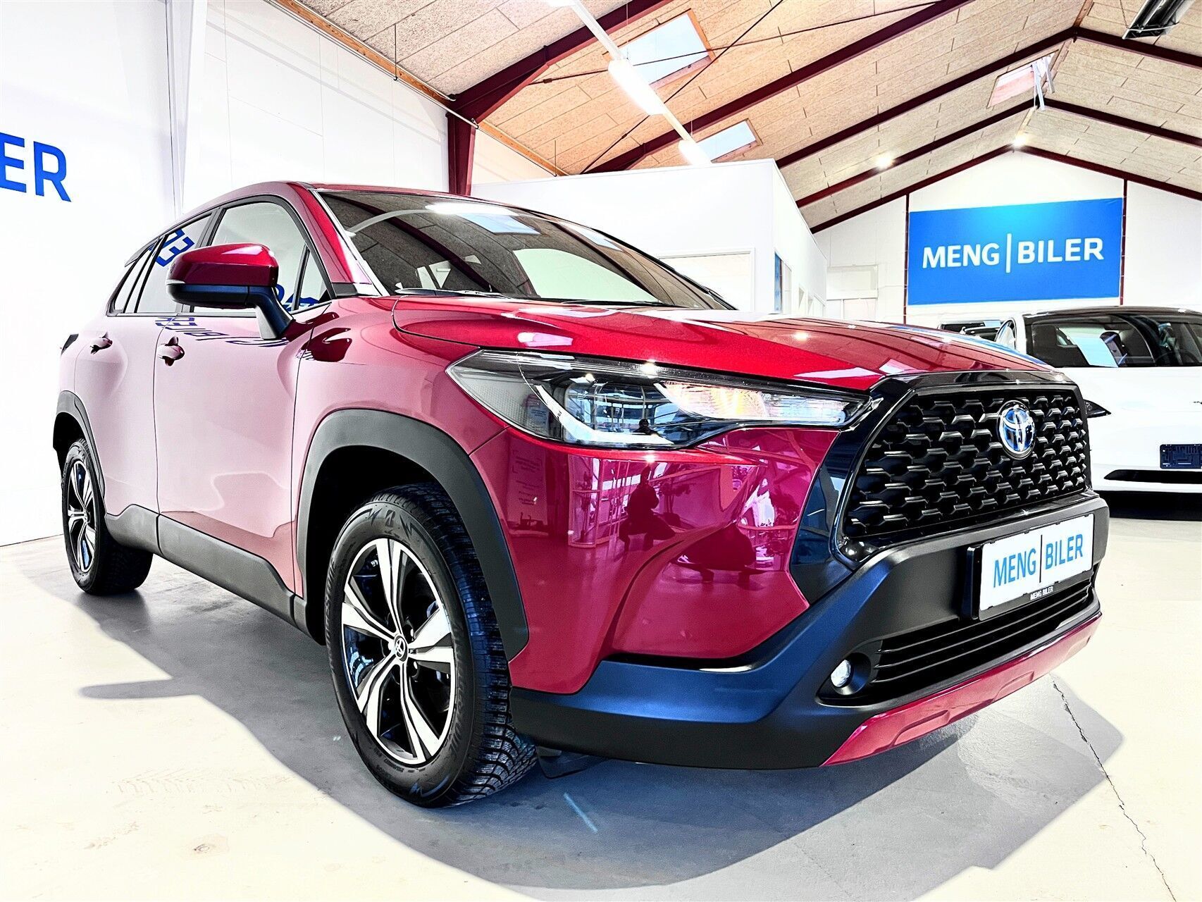 Toyota Corolla Cross 2,0 Hybrid Active E-CVT 197HK 5d Aut.