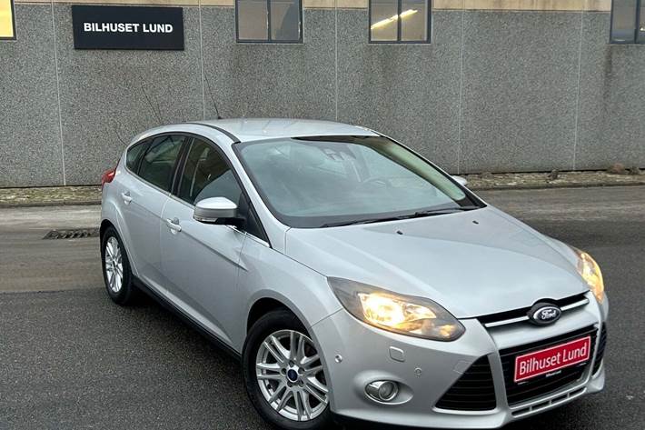 Sølv Ford Focus fra 2013
