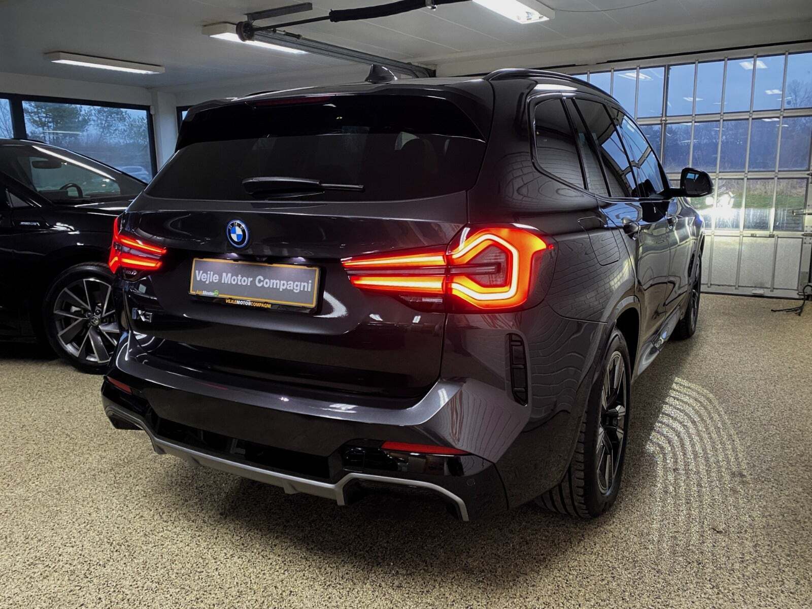 BMW iX3 Charged M-Sport