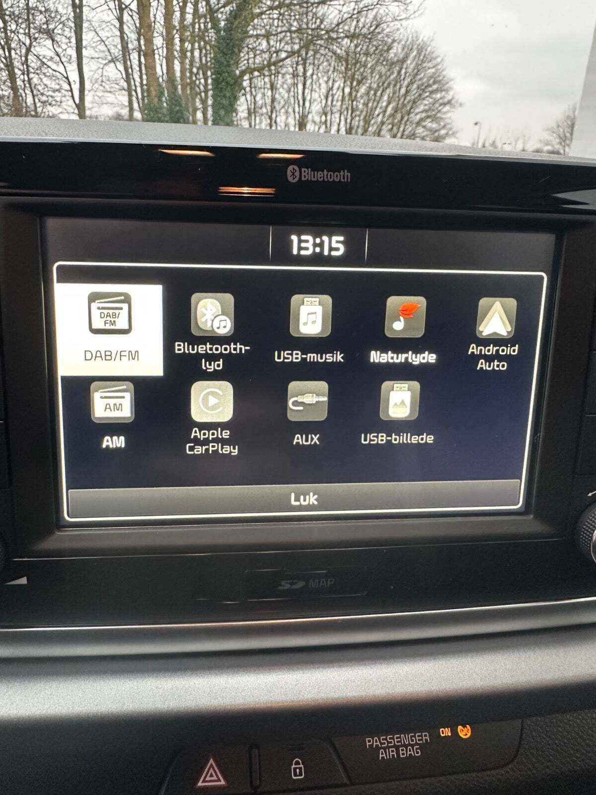 Grå Kia Rio fra 2019