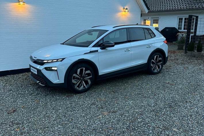 Hvid Skoda Elroq fra 2025