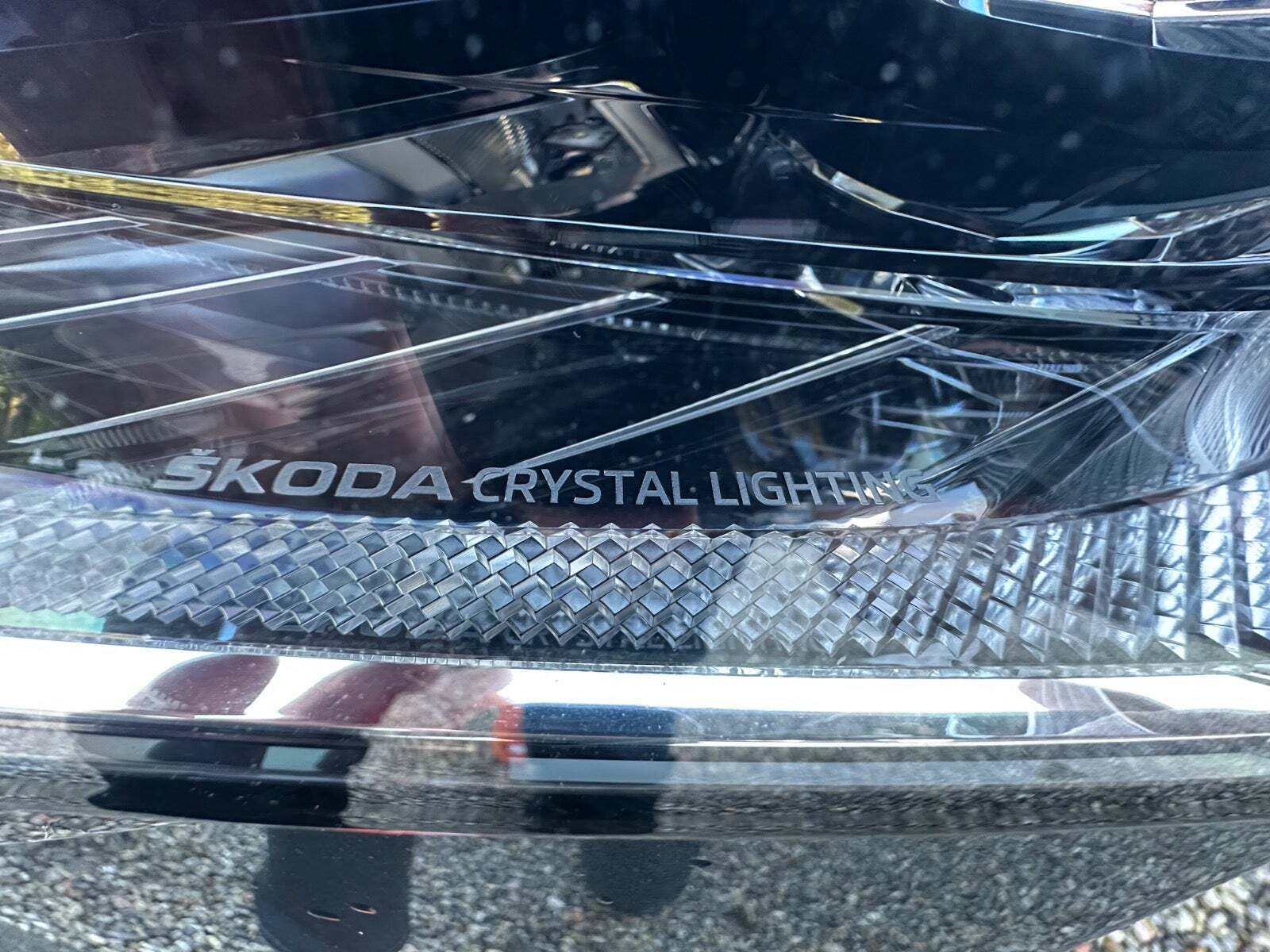 Grå Skoda Octavia fra 2021