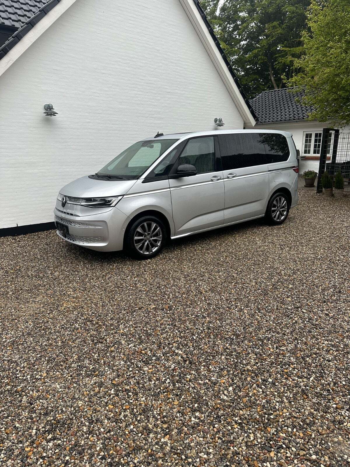 VW Multivan 1,4 eHybrid Style DSG kort