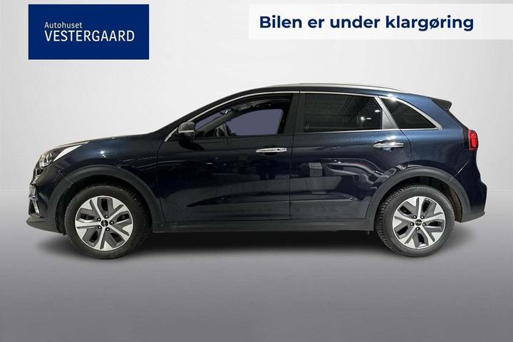 Blå Kia e-Niro fra 2021
