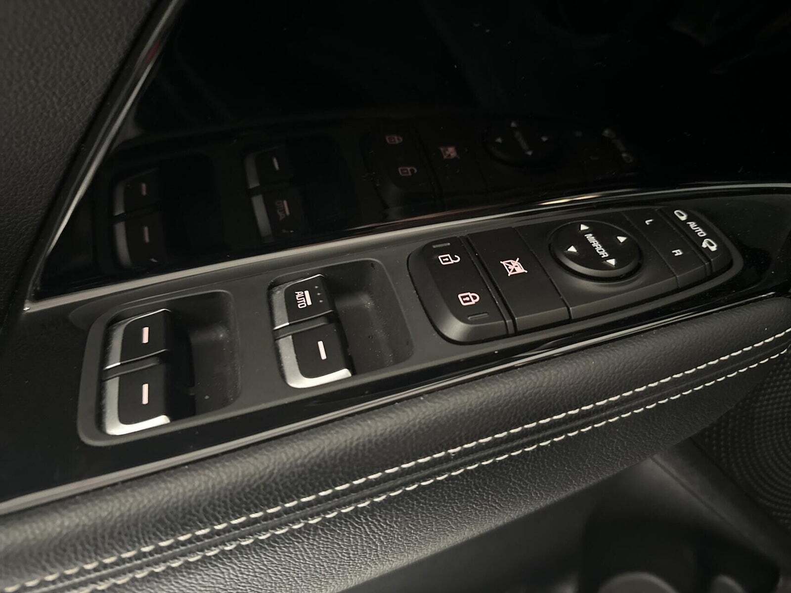 Blå Kia e-Niro fra 2021