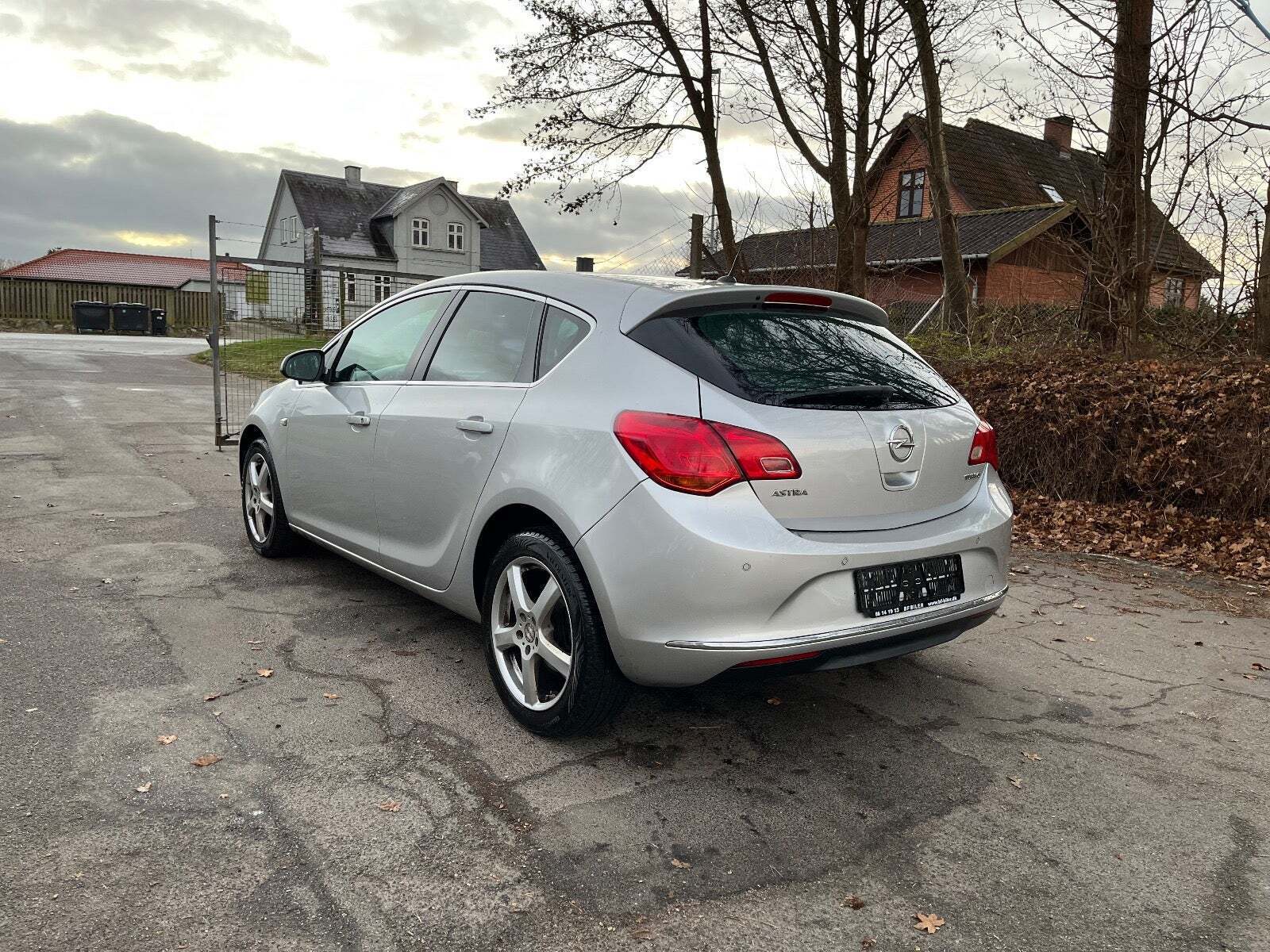 Opel Astra 1,4 T 140 Enjoy