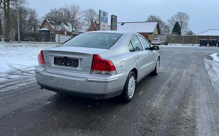 Volvo S60