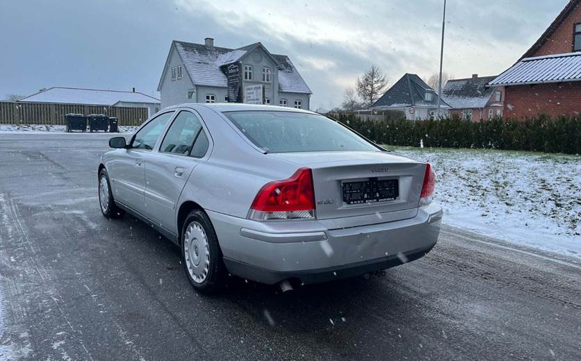 Volvo S60
