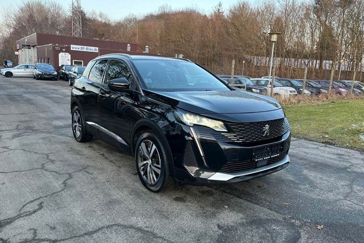 Sort Peugeot 3008 fra 2021